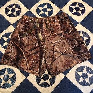 Columbia PFG shorts AP camo